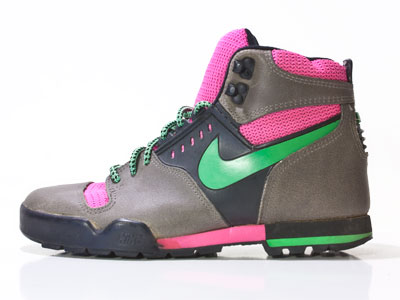 nike lava high